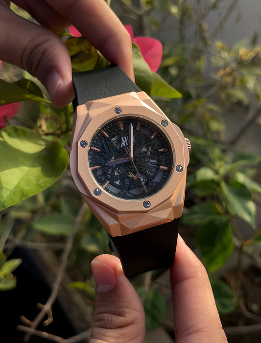 HUBLOT DIAMOND CUT QUARTZ WATCH