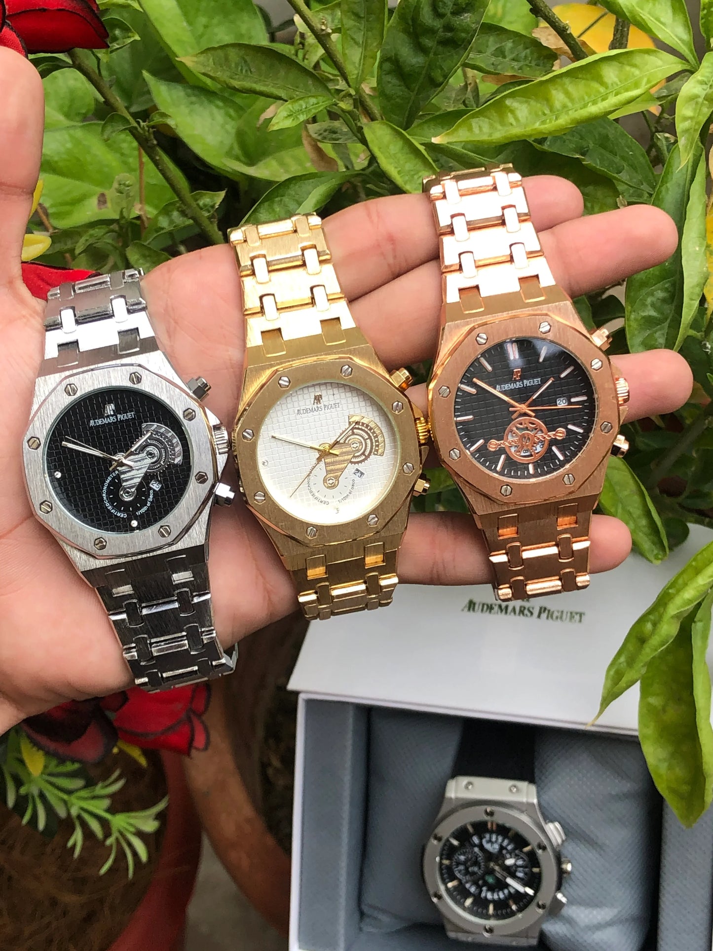 AUDEMARS PIGUET ROYAL OAK WATCH