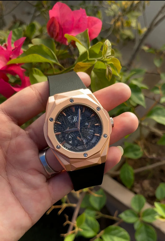 HUBLOT DIAMOND CUT QUARTZ WATCH